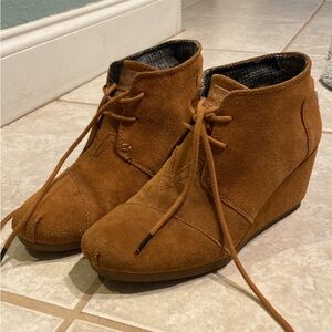 Suede TOMS booties/wedges